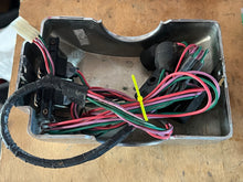 Cargar imagen en el visor de la galería, Mercury remote control box cover
