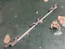 Load image into Gallery viewer, 150 200 hp Yamaha THROTTLE ACCELERATOR LEVER ROD 65L-41217-00-00 two stroke 2001-2004 some compatibility 175 225 250 300 hp
