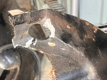 Charger l'image dans la galerie, 115 100 hp Mercury BOTTOM COWLS 8M0107317 878587A02 858743A04 INSERT 897658T SEAL COWL 8M0000413 four stroke EFI
