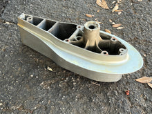 Load image into Gallery viewer, BF 75 90 115 130 hp Honda 40202-ZW1-710ZA gear case EXTENSION SEPARATOR with mounting studs 1997-2007+ four stroke
