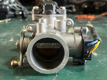 Charger l'image dans la galerie, MFS 20 15 9.9 hp Tohatsu  THROTTLE BODY ASSY 3RS101000 four stroke 2017-2022 no ISC VALVE
