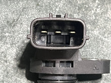 Charger l'image dans la galerie, f 200 225 250 hp Yamaha 6P2-85897-00-00 CAM POSITION SENSOR four stroke oem 2005-18
