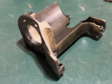 Charger l'image dans la galerie, 35 - 20 hp Force Mercury F460427 Starter BRACKET F514427 two stroke NLA 1975-1982
