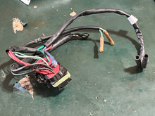 Load image into Gallery viewer, 140 150 175 200 hp Mercury TRIM HARNESS 819514A11 two stroke some compatibility Force 75 90 120 hp
