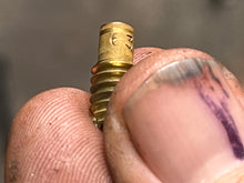 Load image into Gallery viewer, Johnson Evinrude CARBURETOR BODY 433449 0328544 BOWL 333525 333525 ORIFICE PLUG 63D 0328544 Two Stroke
