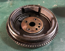 Cargar imagen en el visor de la galería, 90 115 hp Johnson 0584843 FLYWHEEL Assy with nut &amp; woodruff key two stroke OIS 1996-2004 nla
