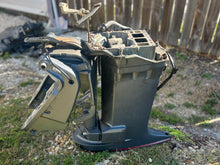 Charger l'image dans la galerie, 130 115 hp Yamaha 25” midsection with CLAMP BRACKETS 64E-43111-01-8D 64E-43112-01-8D, SWIVEL BRACKET 64E-43311-20-8D,  25” ST
