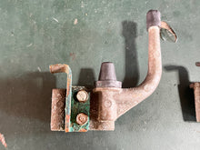 Cargar imagen en el visor de la galería, 150 175 200 hp Yamaha HPDI COWLING CLAMP BAND 68F-42647-00-94 two stroke
