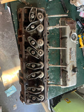 Cargar imagen en el visor de la galería, sold ebay aug2025——5.0 5.7 Liter OMC 1989 cylinder head #2 3853852 985431 Valve Cover 0986748 volvo
