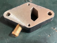Cargar imagen en el visor de la galería, Mercruiser AIR VALVE PLATE 862997A1 862997 Volvo Penta sterndrive OMC
