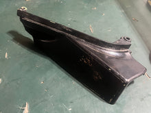 Charger l'image dans la galerie, 25 30 hp Mercury EFI bottom cowl cable COVER 896114 four stroke
