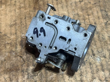 Charger l'image dans la galerie, 9.9 15 HP Johnson 0436778 CARBURETOR BODY ONLY 340835 two stroke 1994-2001
