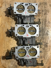 Charger l'image dans la galerie, 150 135 hp Mercury CARBURETOR SET WMH 31-1 31-2 31-3 3311-818650A31 818650A32 818650A56 two stroke v6
