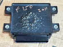 Load image into Gallery viewer, f 150 hp Yamaha 63P-8591A-36-00 ecu ENGINE CONTROL UNIT ASSY - 2276 hours - 2011 four stroke superseded 63P-30 through 6P3-38

