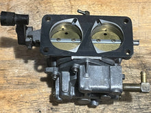 Charger l'image dans la galerie, 200 175 150 hp Mercury CARBURETOR SET WMH 16-1 16-2 16-3 top 3308-9672A44 3311-818650A4 818650A52, center 3308-9672A45 818650

