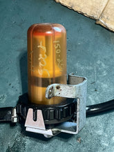 Cargar imagen en el visor de la galería, f 225 hp Yamaha 65L-24560-00-00 FUEL FILTER ASSY water separator 69J-24566-00-00 bracket FOUR STROKE 1997-2005 150 200 250 hp
