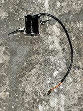 Cargar imagen en el visor de la galería, DT 55 hp Suzuki CHOKE SOLENOID 38600-95510 two stroke 1985-1994 some 65 75 85 hp 1985-1987
