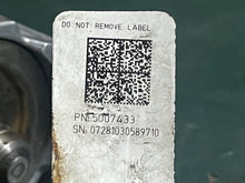 Cargar imagen en el visor de la galería, 90 hp Evinrude E-tec fuel injector strbd 5008826 &amp; 5007147 2008-2012 two stroke 5007433 5007432 353518
