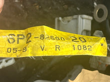Cargar imagen en el visor de la galería, parts DAMAGED f 250 Yamaha 6p2-82590-20-00 Wiring Engine Harness NLA damaged parts Four Stroke 250 hp OEM 2005
