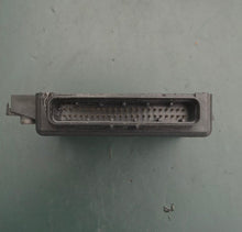 Cargar imagen en el visor de la galería, f 150 hp Yamaha 63P-30 63P-8591A-30-00 ENGINE CONTROL UNIT ASSY ecu 2005 Four Stroke -  2325 hours
