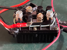 Charger l'image dans la galerie, f 225 hp Yamaha 69J-81950-10-00 Power RELAY ASSY electrical 2003 200 225 hp Four Stroke
