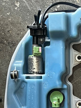 Load image into Gallery viewer, 60 hp Evinrude e-tec OIL TANK ASSY 5007951 CAP 5008406 PUMP &amp; MANIFOLD Assembly 5007950 two stroke 2010-up
