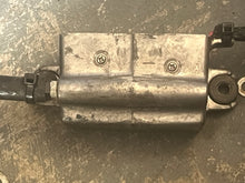 Charger l'image dans la galerie, 30 25 15 hp Evinrude E-tec BATTERY CHARGE MODULE ASSY 0586906 two stroke 2017 E30DPGLAFC compatible 2009-up

