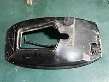 Cargar imagen en el visor de la galería, 8 HP Mercury 9204A1 BOTTOM COWL two stroke 826677A3 STOP SWITCH 9.9 15 HP
