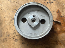 Load image into Gallery viewer, 40 30 hp Mercury camshaft PULLEY 833104T6 EFI four stroke 3 cylinder 2005
