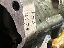 Cargar imagen en el visor de la galería, 175 hp Mercury CARBURETOR SET 9672A4 9672A5 9672A6 3308-9672-C two stroke V6
