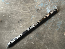 Cargar imagen en el visor de la galería, 350 hp Mercury VERADO FUEL RAIL 895022A04 TUBE 8M0047054 SCHRADER VALVE 895028A02 four stroke
