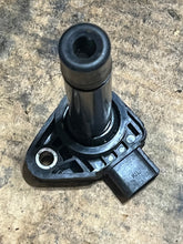 Charger l'image dans la galerie, BF 200 225 250 hp Honda 30520-ZX2-003 ignition coil pre1997-2007+ four stroke
