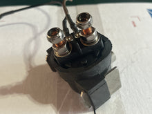 Charger l'image dans la galerie, 60 50 40 30 HP Mercury EFI 825096T RELAY efi FOUR STROKE 95643M BRACKET oem
