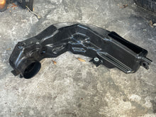 Load image into Gallery viewer, DF 200 hp Suzuki intake SILENCER 13811-96L00 four stroke 2015-2024 some 150 175 compatibility

