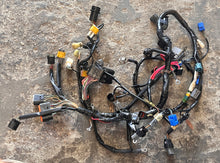 Load image into Gallery viewer, f 115 hp Yamaha WIRE HARNESS ASSY 6EK-82590-00-00 four stroke 2014-2018
