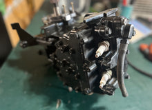 Cargar imagen en el visor de la galería, 8 HP Mercury 811686T97 POWERHEAD ASSY two stroke two cylinder 875-8472-c3 120 on each, 6 9.9 15 hp
