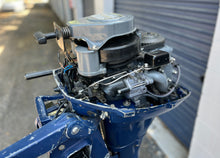 Charger l'image dans la galerie, BF 7.5 hp Honda four stroke outboard BF75 short shaft tiller steer
