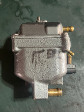 Charger l'image dans la galerie, DT 225 200 150 hp Suzuki Efi FUEL VAPOR SEPARATOR 15600-92E21-0EP, cover 1-line 15620-88D21-0ED two stroke 1988-99
