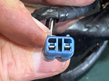 Cargar imagen en el visor de la galería, BF 50 40 hp Honda 32520-ZV5-821 REMOTE CONTROL CABLE harness NLA BAYS BAZS outboard four stroke 1997+
