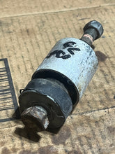 Cargar imagen en el visor de la galería, DF 70 60 hp Suzuki 54130-87E31  UPPER MOTOR MOUNT &amp; cover 1998-2009 four stroke
