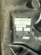 Cargar imagen en el visor de la galería, 25 20 hp Mercury 20” long MIDSECTION with SWIVEL 822237A1 97544A5 DRIVESHAFT HOUSING 9098T5 PLATE 99702A7 two stroke
