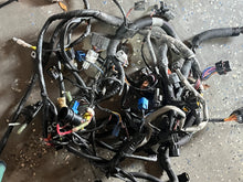Cargar imagen en el visor de la galería, sold ebay feb2026——250 300 hp Yamaha WIRE HARNESS 60V-82590-71-00 HARNESS 2 6D0-8259M-20-00 two stroke HPDI 2005-2009 superse
