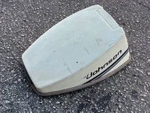 Cargar imagen en el visor de la galería, 15 9.9 hp Johnson Evinrude motor ENGINE COVER 0392784 0391842 two stroke 1983
