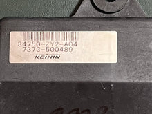 Charger l'image dans la galerie, BF 200 hp Honda ECU Engine Control Unit 34750-zy2-a04 Four Stroke 2006-up / hours 1535
