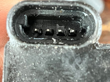 Charger l'image dans la galerie, 125-30 hp Mercury ignition coil 827509A10 CDM MODULE 827509A09 Two Stroke 4” boot cord 4-pin
