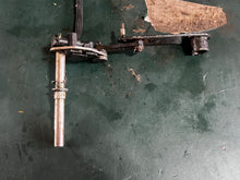 Cargar imagen en el visor de la galería, 200 225 250 hp Johnson Evinrude SHIFT ARM ASSY with SWITCH 0586437 331737 433481 431908 two stroke

