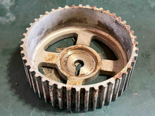 Charger l'image dans la galerie, f 90 hp Yamaha  GEAR DRIVEN PULLEY 67F-11537-00-00 four stroke 2003-2017 some compatibility75 80 100 115 hp
