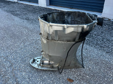 Charger l'image dans la galerie, parts only BF 250 225 hp Honda 25” EXTENSION CASE 40201-2Y3-612ZB four stroke
