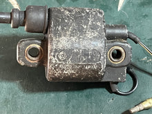 Load image into Gallery viewer, 70 75 80 90 hp Yamaha Ignition Coil CM 61-30, Two Stroke OEM
