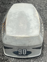 Cargar imagen en el visor de la galería, 90 115 hp Johnson 5001380 ENGINE COVER ASSY two stroke OIS 5001188 5001091
